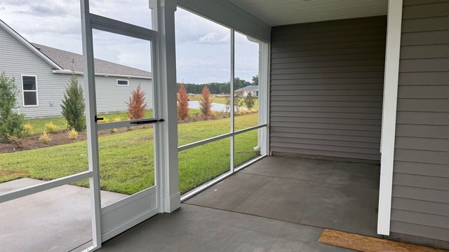 628 Palm Bay Dr., Myrtle Beach, SC 29588