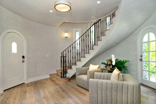 350 Willowbrook Road, Portola Valley, CA 94028