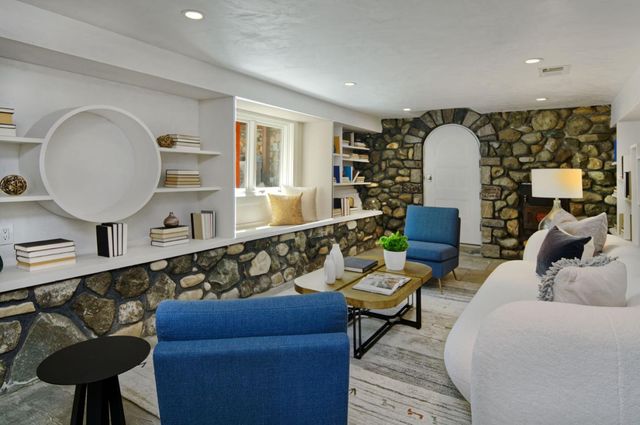 350 Willowbrook Road, Portola Valley, CA 94028