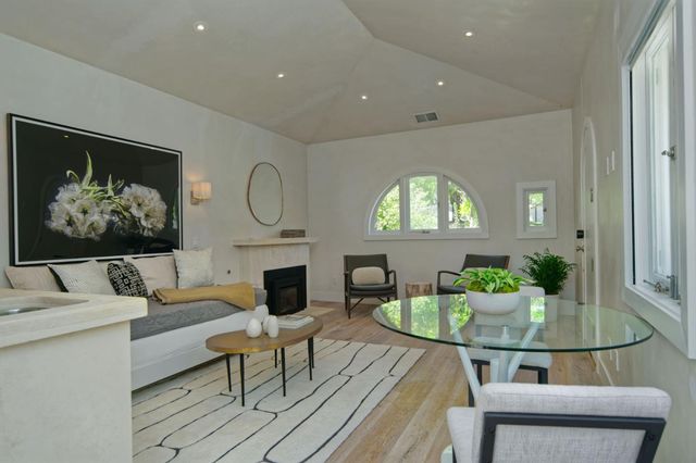 350 Willowbrook Road, Portola Valley, CA 94028