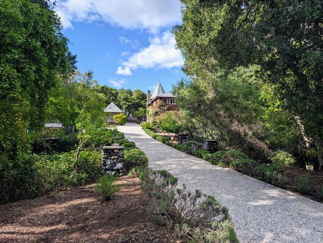 350 Willowbrook Road, Portola Valley, CA 94028