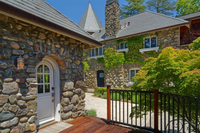 350 Willowbrook Road, Portola Valley, CA 94028