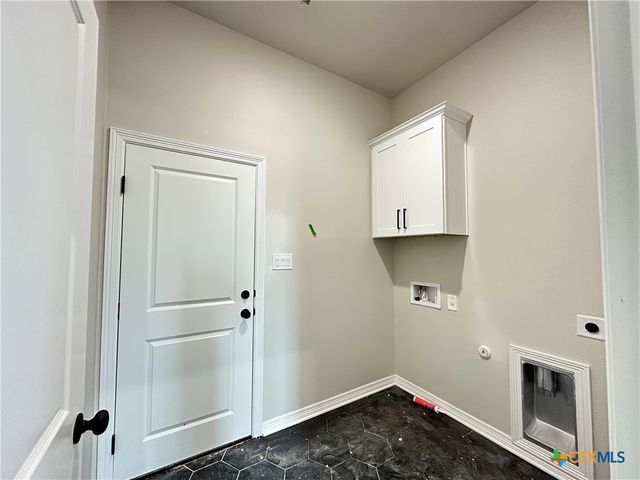 712 Eagle Crest Drive, Salado, TX 76571