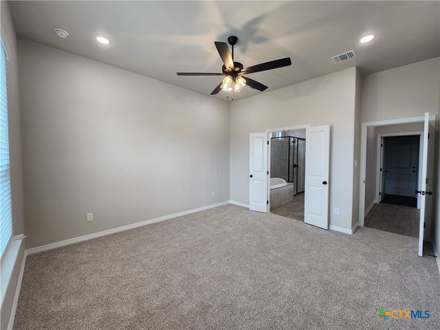 712 Eagle Crest Drive, Salado, TX 76571