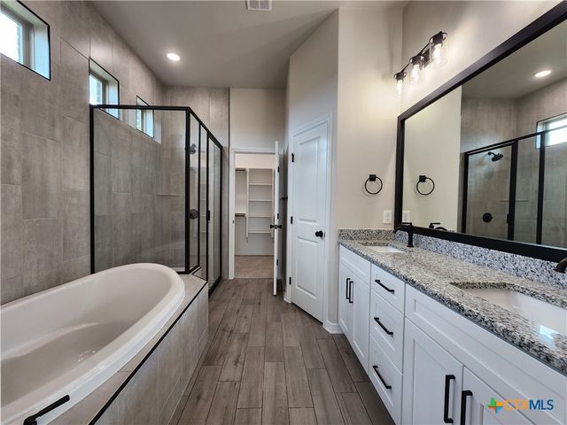 712 Eagle Crest Drive, Salado, TX 76571