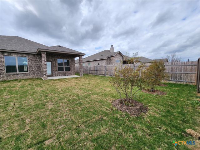 712 Eagle Crest Drive, Salado, TX 76571