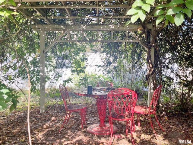 1603 CATHERINE Street, Metropolis, IL 62960