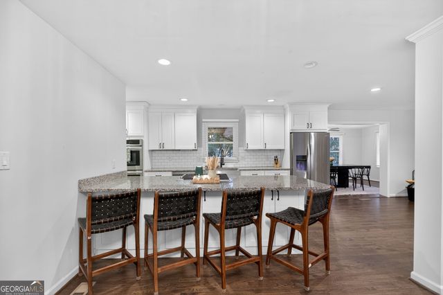 10 Valley Forest Lane SE, Smyrna, GA 30082