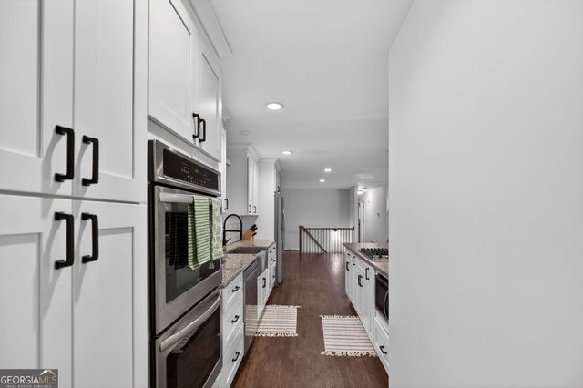 10 Valley Forest Lane SE, Smyrna, GA 30082