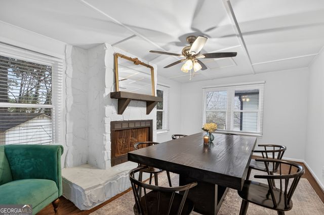 10 Valley Forest Lane SE, Smyrna, GA 30082