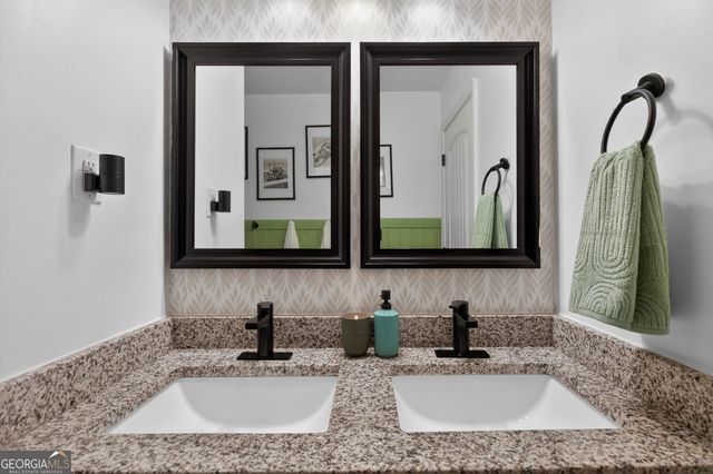 10 Valley Forest Lane SE, Smyrna, GA 30082