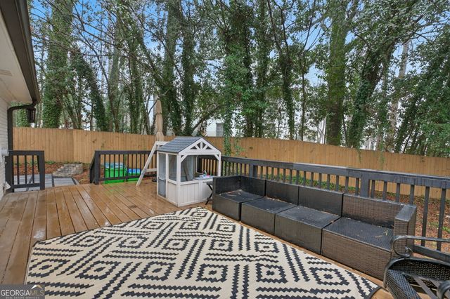 10 Valley Forest Lane SE, Smyrna, GA 30082