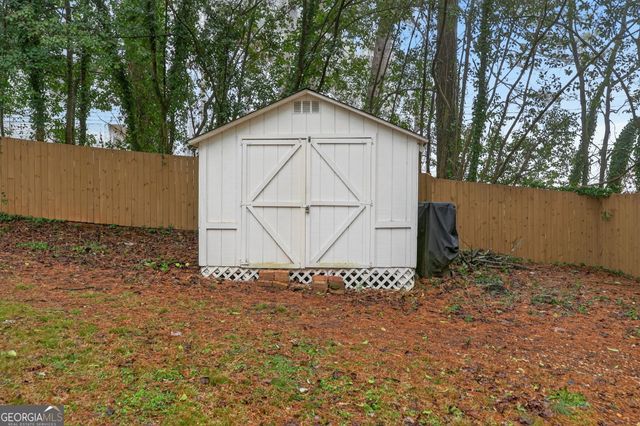 10 Valley Forest Lane SE, Smyrna, GA 30082