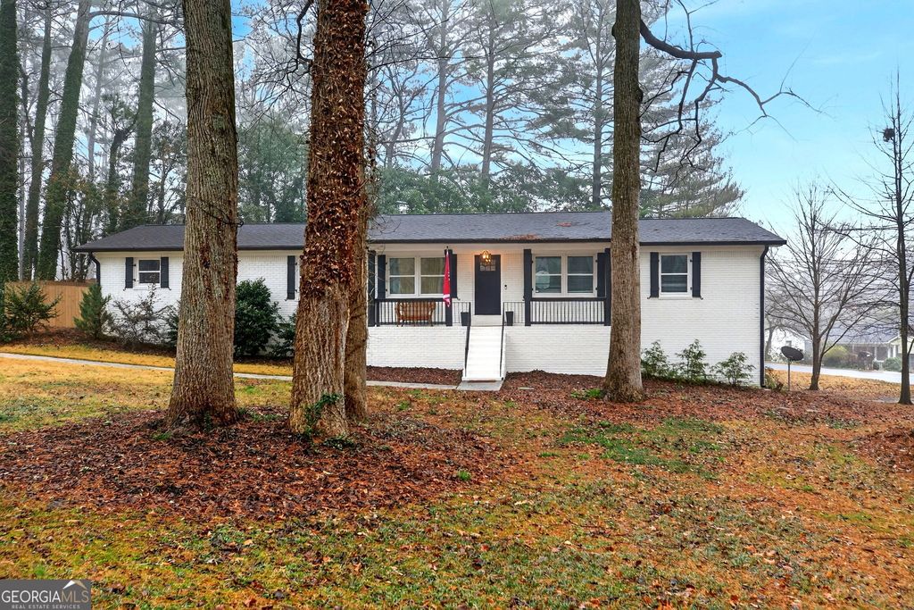 10 Valley Forest Lane SE, Smyrna, GA 30082