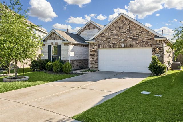 22207 Davenport Downs Lane, Richmond, TX 77469