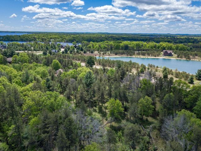 N8034 North Shore Drive, New Lisbon, WI 53950