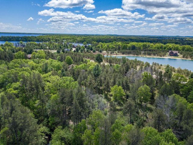 N8034 North Shore Drive, New Lisbon, WI 53950