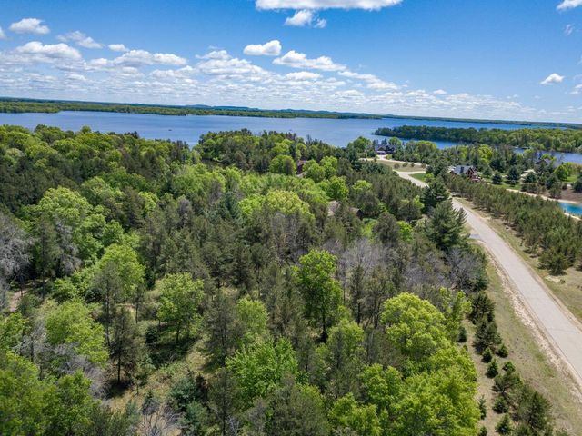 N8034 North Shore Drive, New Lisbon, WI 53950