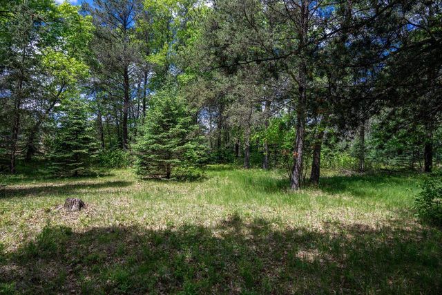 N8034 North Shore Drive, New Lisbon, WI 53950