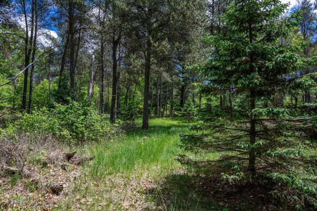 N8034 North Shore Drive, New Lisbon, WI 53950