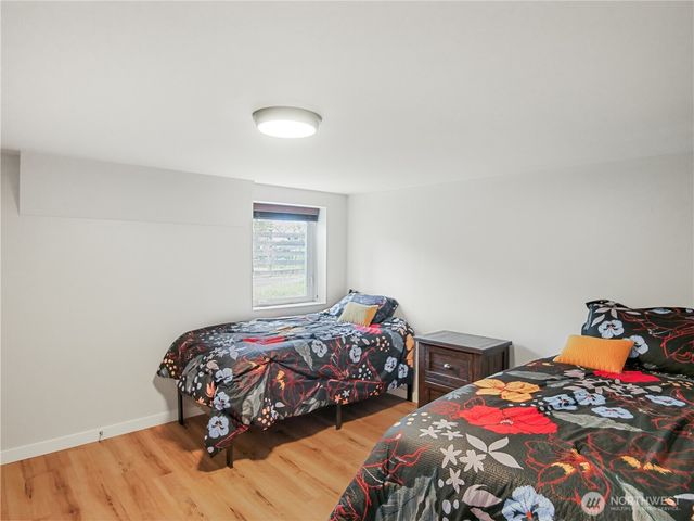 205 NW 101st Street, Seattle, WA 98177