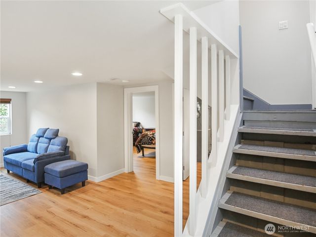 205 NW 101st Street, Seattle, WA 98177