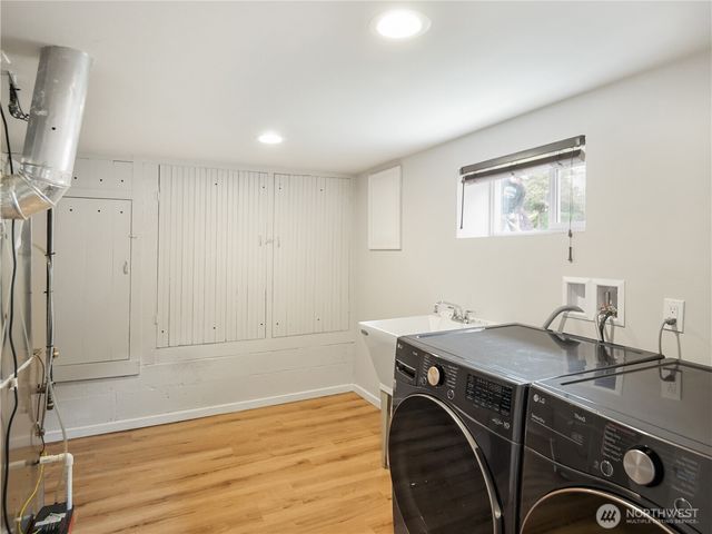 205 NW 101st Street, Seattle, WA 98177