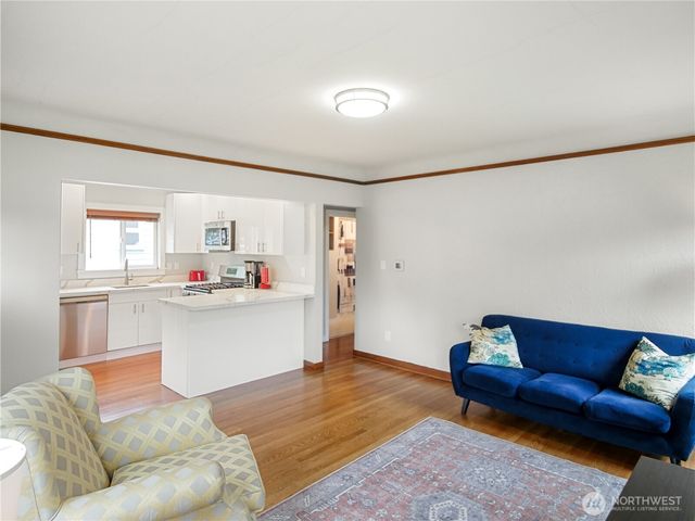 205 NW 101st Street, Seattle, WA 98177