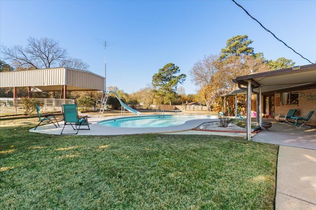 6044 Red Mason Rd., Longview, TX 75605