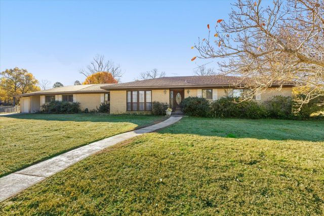 6044 Red Mason Rd., Longview, TX 75605