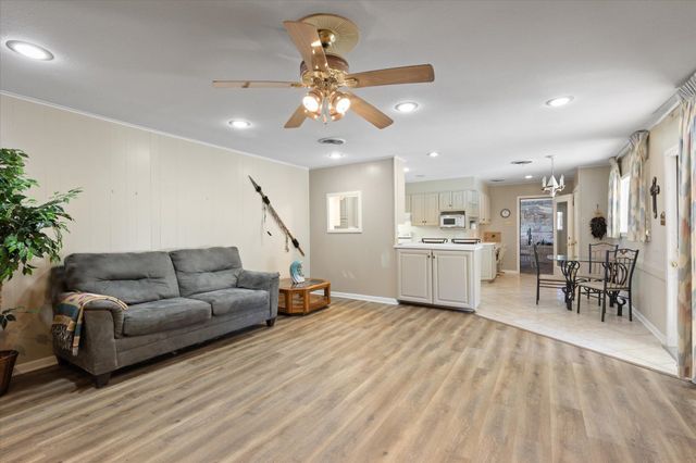 6044 Red Mason Rd., Longview, TX 75605