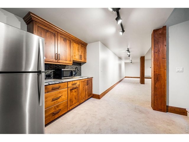8748 Longs Peak Cir, Windsor, CO 80550
