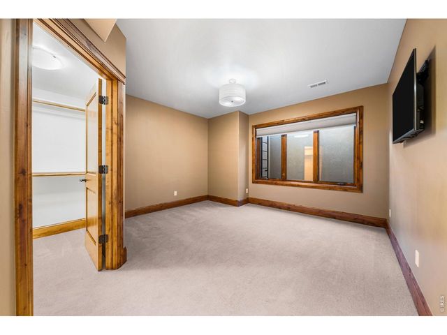 8748 Longs Peak Cir, Windsor, CO 80550