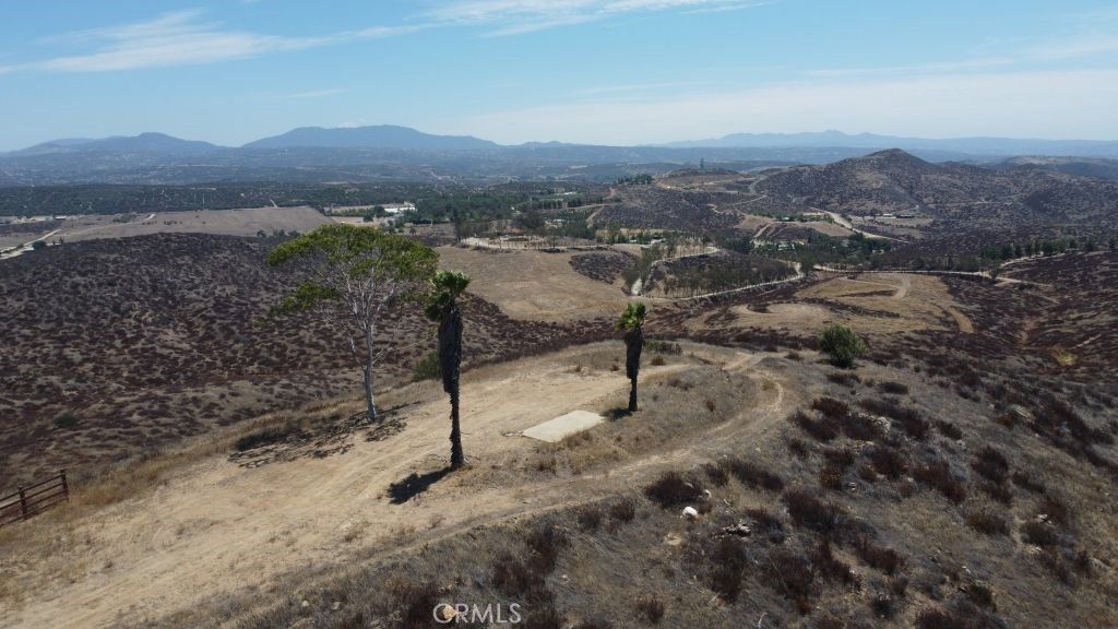 0 Intrepid, Hemet, CA 92544 — photo 2
