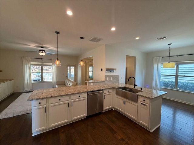 331 Alcovy Way, Woodstock, GA 30188