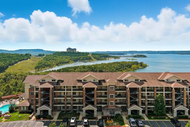 200 Majestic Drive, 1-303, Branson, MO 65616