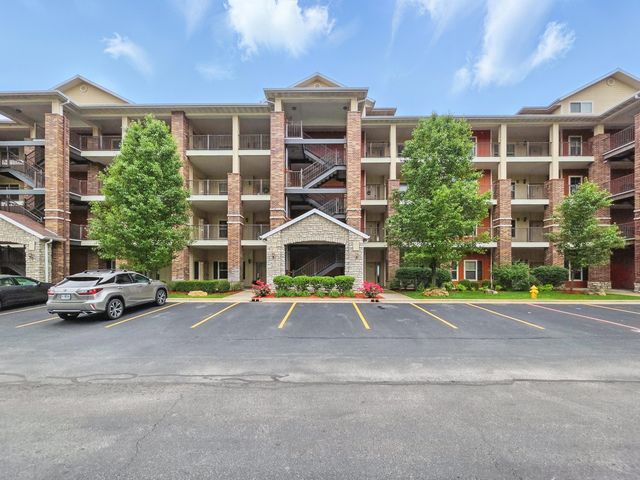 200 Majestic Drive, 1-303, Branson, MO 65616