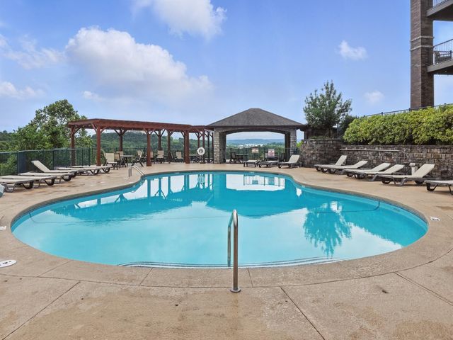 200 Majestic Drive, 1-303, Branson, MO 65616