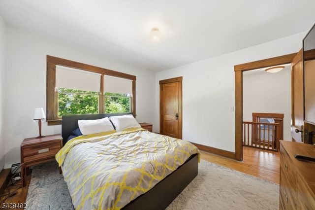 37 Buena Vista Ave, Hawthorne Boro, NJ 07506