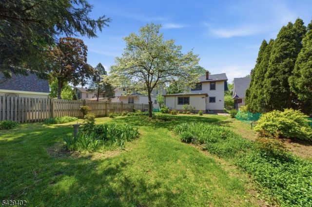 37 Buena Vista Ave, Hawthorne Boro, NJ 07506