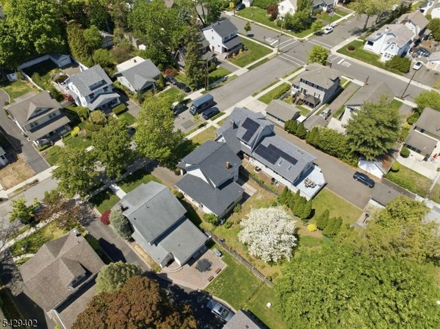 37 Buena Vista Ave, Hawthorne Boro, NJ 07506