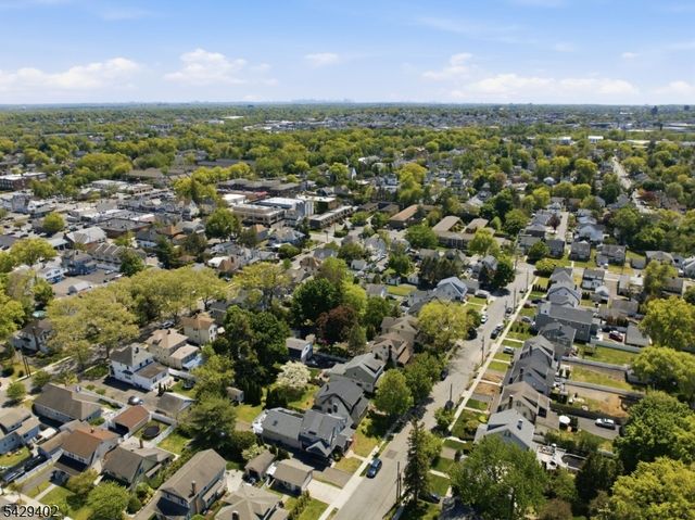 37 Buena Vista Ave, Hawthorne Boro, NJ 07506