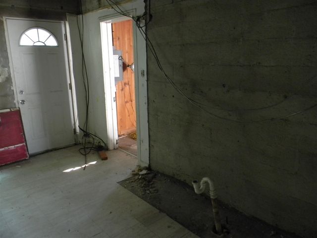 3776 N Jebavy Drive, Ludington, MI 49431