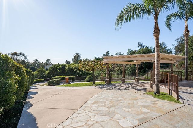 15841 Aurora Crest, Whittier, CA 90605