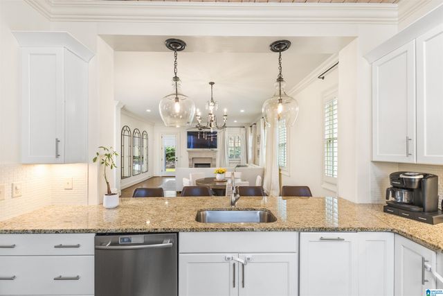 3792 POE DRIVE, Vestavia Hills, AL 35223