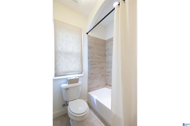 3792 POE DRIVE, Vestavia Hills, AL 35223