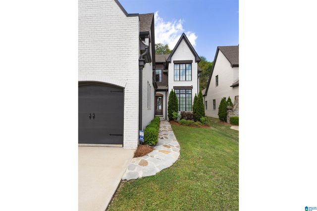 3792 POE DRIVE, Vestavia Hills, AL 35223