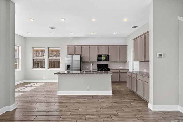 619 Wipper, New Braunfels, TX 78130
