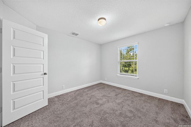 619 Wipper, New Braunfels, TX 78130