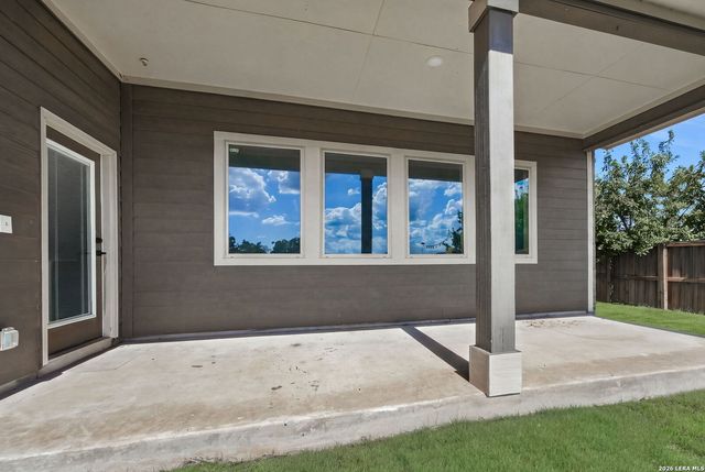 619 Wipper, New Braunfels, TX 78130